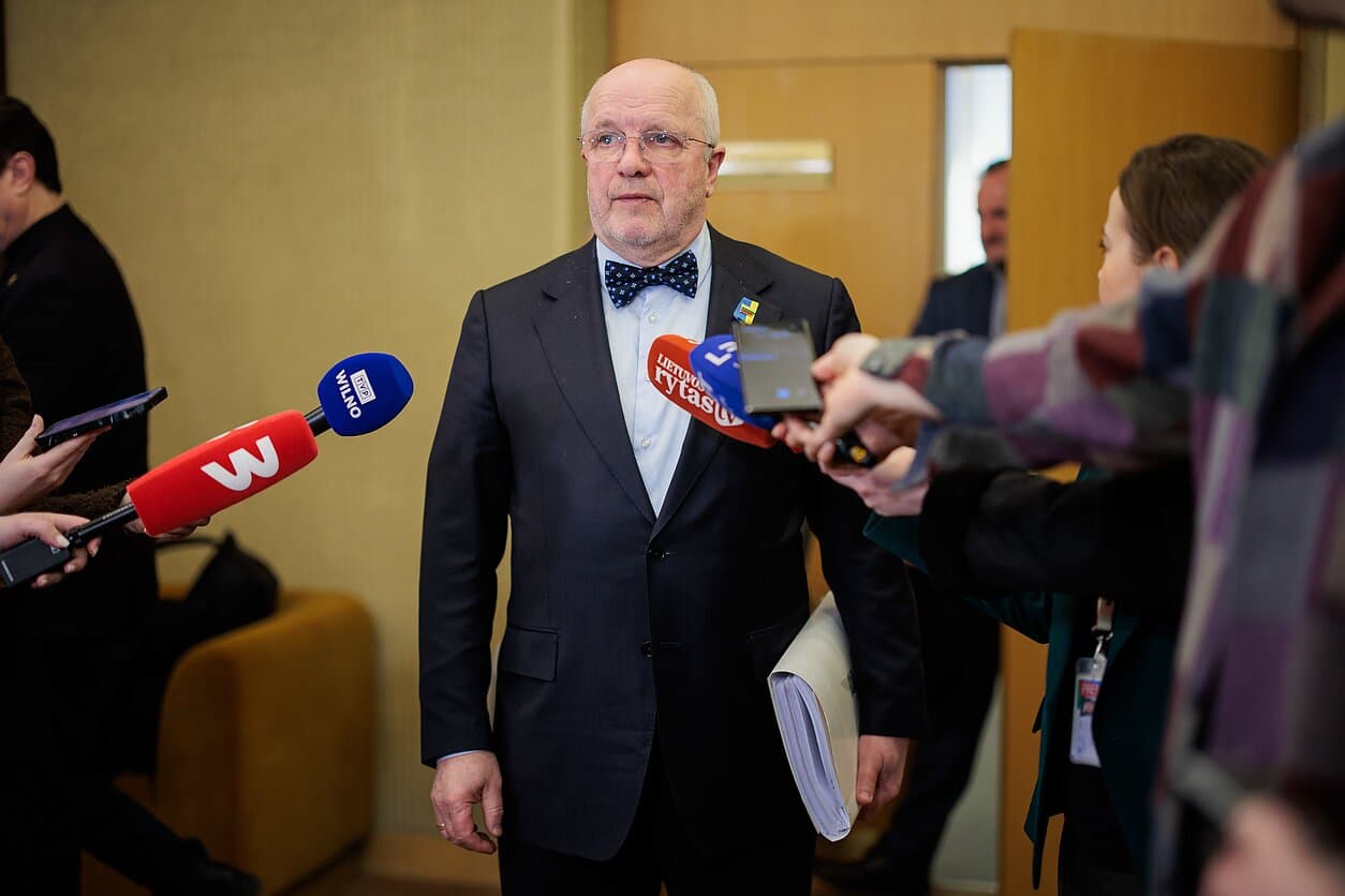 Olekas: koalicijos sprendimai turi būti apgalvoti